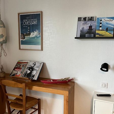 Ushant L'Atelier De Mezareun Bed & Breakfast エクステリア 写真