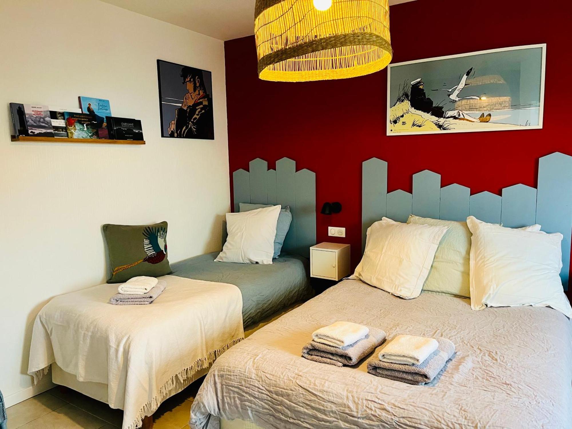 Ushant L'Atelier De Mezareun Bed & Breakfast エクステリア 写真