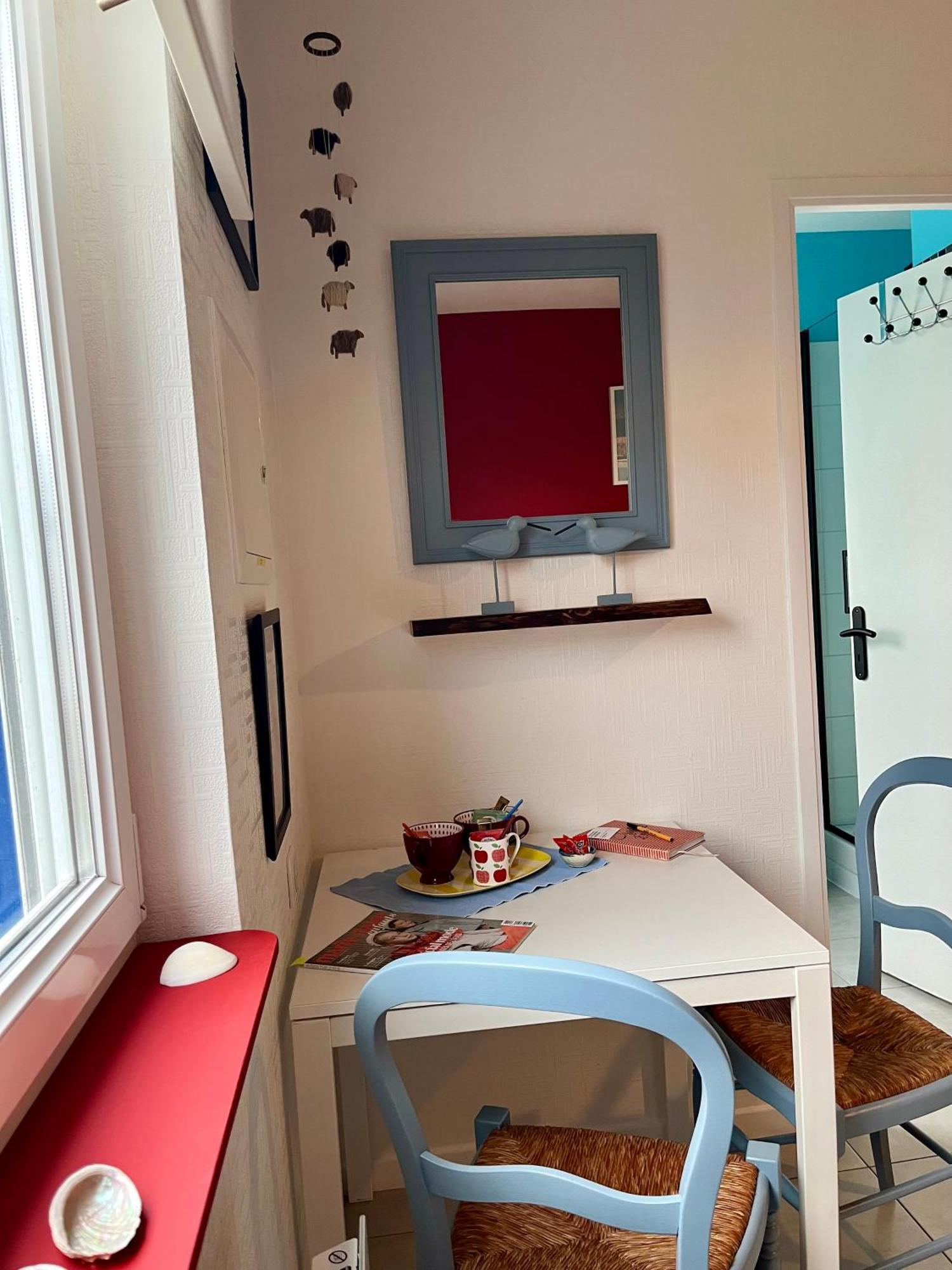 Ushant L'Atelier De Mezareun Bed & Breakfast エクステリア 写真